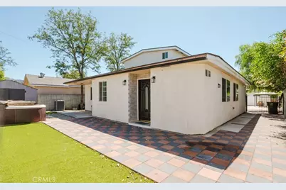 10721 Crockett, Los Angeles, CA 91352 - Photo 45