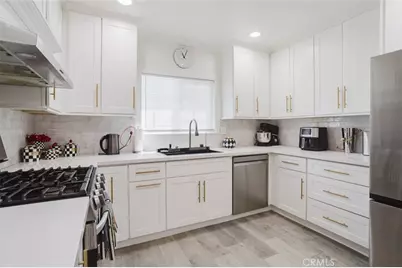 10721 Crockett, Los Angeles, CA 91352 - Photo 19