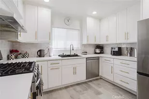 10721 Crockett, Los Angeles, CA 91352 - Photo 19
