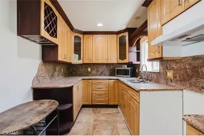 10721 Crockett, Los Angeles, CA 91352 - Photo 31