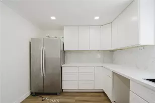 10721 Crockett, Los Angeles, CA 91352 - Photo 49
