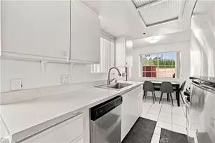 147 W Acacia, Glendale, CA 91204 - Photo 13
