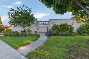 2262 Via Puerta, Laguna Woods, CA 92637 - Photo 3