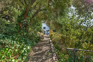 1459 Marion Dr, Glendale, CA 91205 - Photo 31