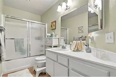 338 338 Monroe Ct, Azusa, CA 91702 - Photo 17