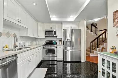 338 338 Monroe Ct, Azusa, CA 91702 - Photo 13