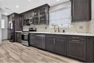 8055 Natick Ave, Panorama City, CA 91402 - Photo 9