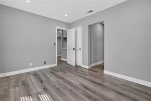 8055 Natick Ave, Panorama City, CA 91402 - Photo 17
