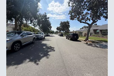 2812 N Myers, Burbank, CA 91504 - Photo 21