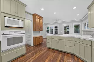 119 S Adams, Glendale, CA 91205 - Photo 17