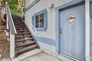 264 Eldorado Dr, Lake Arrowhead, CA 92352 - Photo 17