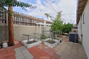 5633 Denny, North Hollywood, CA 91601 - Photo 13