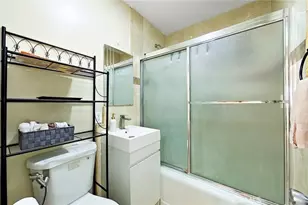 5633 Denny, North Hollywood, CA 91601 - Photo 29
