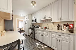 5633 Denny, North Hollywood, CA 91601 - Photo 23