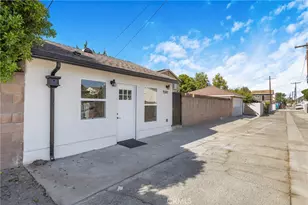 15043 Tuba, Los Angeles, CA 91345 - Photo 35