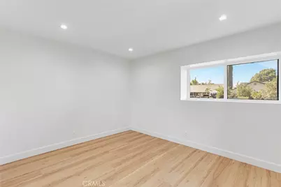 15043 Tuba, Los Angeles, CA 91345 - Photo 25
