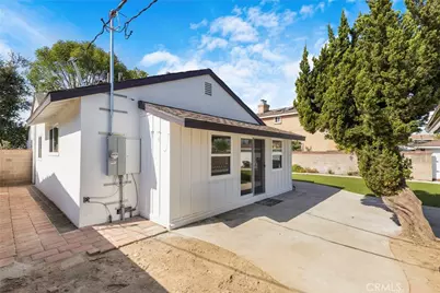 15043 Tuba, Los Angeles, CA 91345 - Photo 31