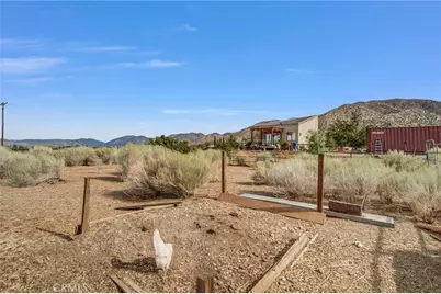 10392 Cima Mesa Road, Juniper Hills, CA 93543 - Photo 19