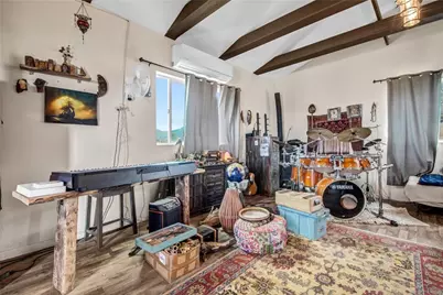 10392 Cima Mesa Road, Juniper Hills, CA 93543 - Photo 25