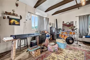 10392 Cima Mesa Rd, Juniper Hills, CA 93543 - Photo 25