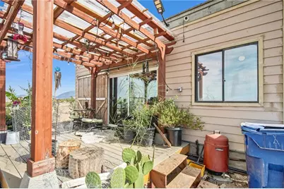 10392 Cima Mesa Road, Juniper Hills, CA 93543 - Photo 15