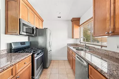 14934 Dickens Street #12A, Sherman Oaks, CA 91403 - Photo 9