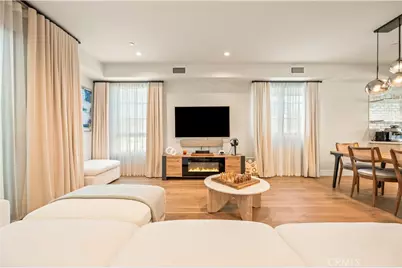 10612 Bloomfield Street, Toluca Lake, CA 91602 - Photo 17