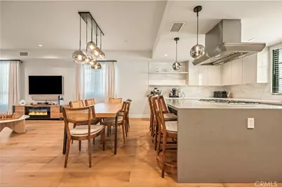 10612 Bloomfield Street, Toluca Lake, CA 91602 - Photo 9