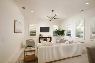 20523 Stella Place, Saugus, CA 91350 - Photo 5