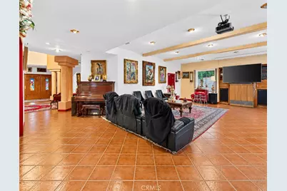 13436 Bradley, Los Angeles, CA 91342 - Photo 11