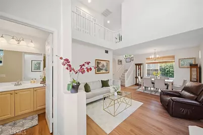 27123 Saddlepeak Trail, Valencia, CA 91354 - Photo 3