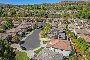 21507 Bodie Pl, Saugus, CA 91390 - Photo 47