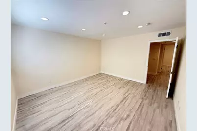 10894 Olinda Street #123, Los Angeles, CA 91352 - Photo 15
