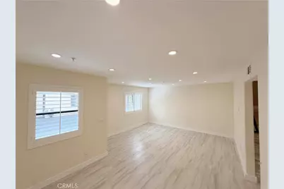 10894 Olinda Street #123, Los Angeles, CA 91352 - Photo 5