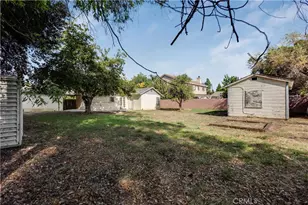 8034 Yolanda, Reseda, CA 91335 - Photo 5