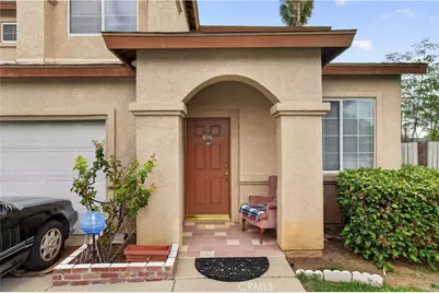 8200 Crebs, Reseda, CA 91335 - Photo 5