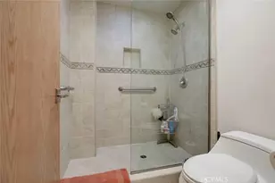 6911 Valmont St, Tujunga, CA 91042 - Photo 29