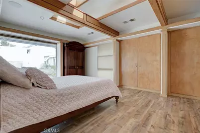6911 Valmont Street, Tujunga, CA 91042 - Photo 25