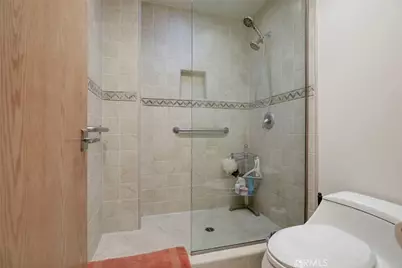 6911 Valmont Street, Tujunga, CA 91042 - Photo 29