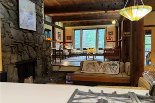 516 Lark Dr, Wrightwood, CA 92397 - Photo 11