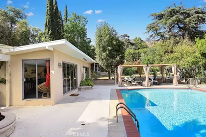 1011 Matilija, Glendale, CA 91202 - Photo 37