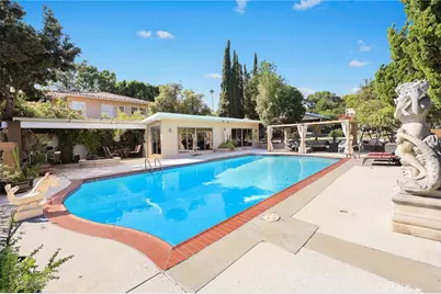 1011 Matilija, Glendale, CA 91202 - Photo 35