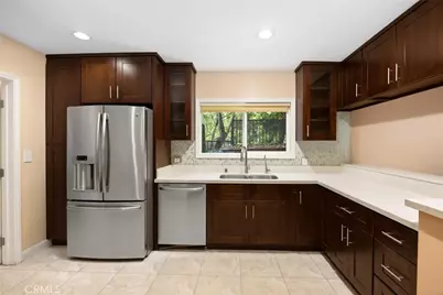 1011 Matilija, Glendale, CA 91202 - Photo 19