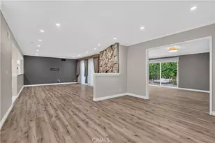 8340 Gladbeck, Northridge, CA 91324 - Photo 11