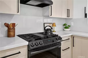 12418 Bradford, Granada Hills, CA 91344 - Photo 41