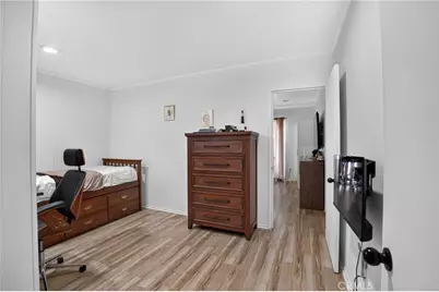 12418 Bradford, Granada Hills, CA 91344 - Photo 19