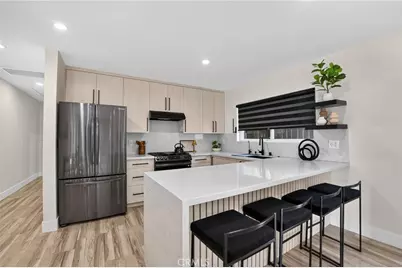 12418 Bradford, Granada Hills, CA 91344 - Photo 39