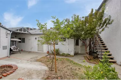 729 E Providencia, Burbank, CA 91501 - Photo 25