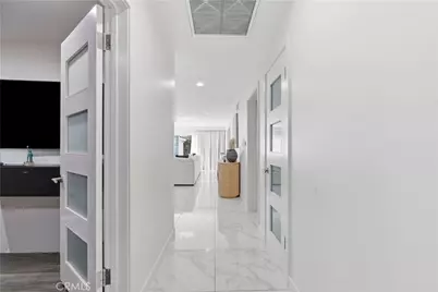 13800 Astoria Street, Sylmar, CA 91342 - Photo 31