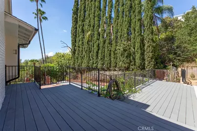401 Brockmont Drive, Glendale, CA 91202 - Photo 27